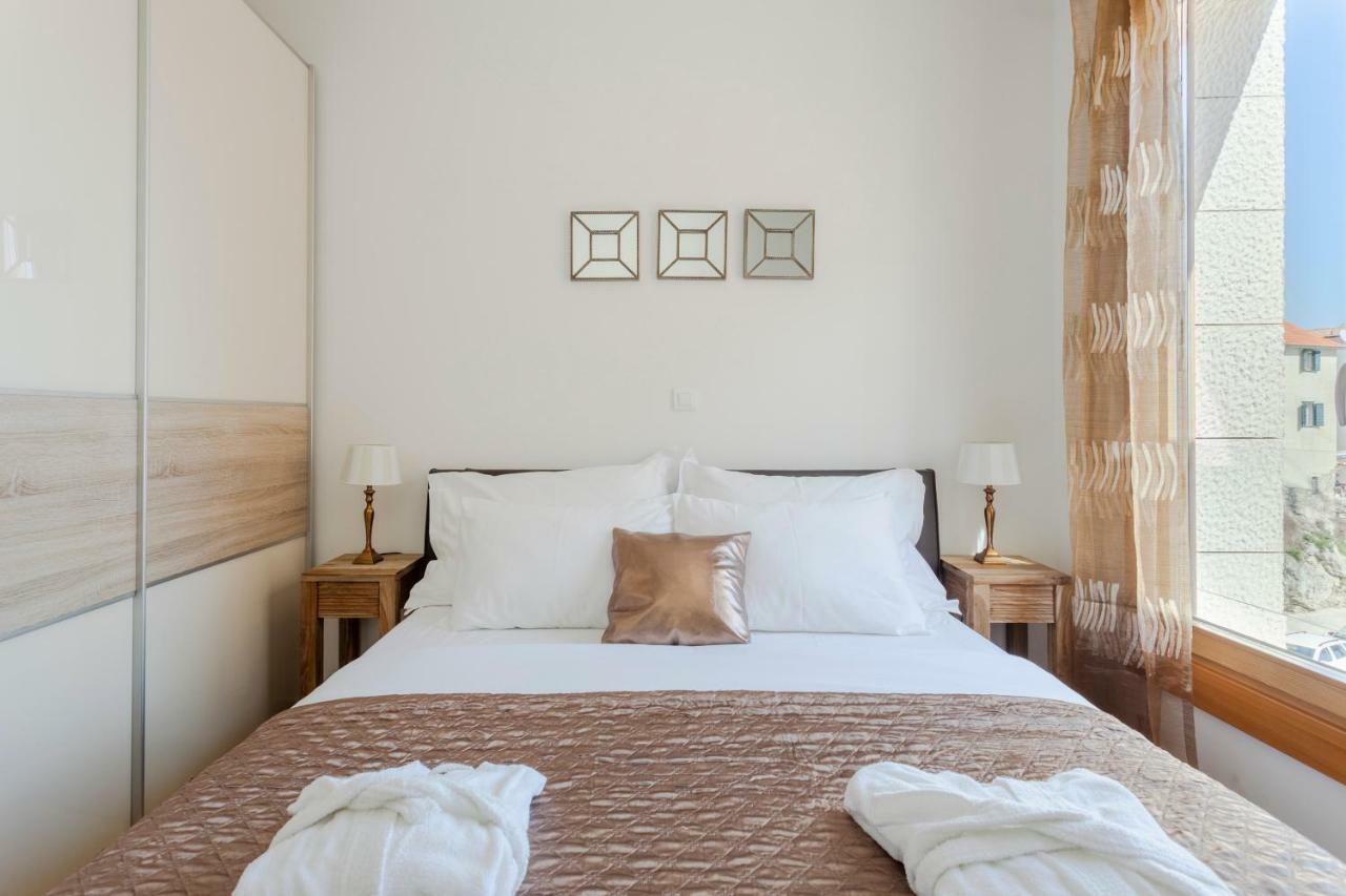 New Luxury Apartment Nives On Seaside Split Exterior photo
