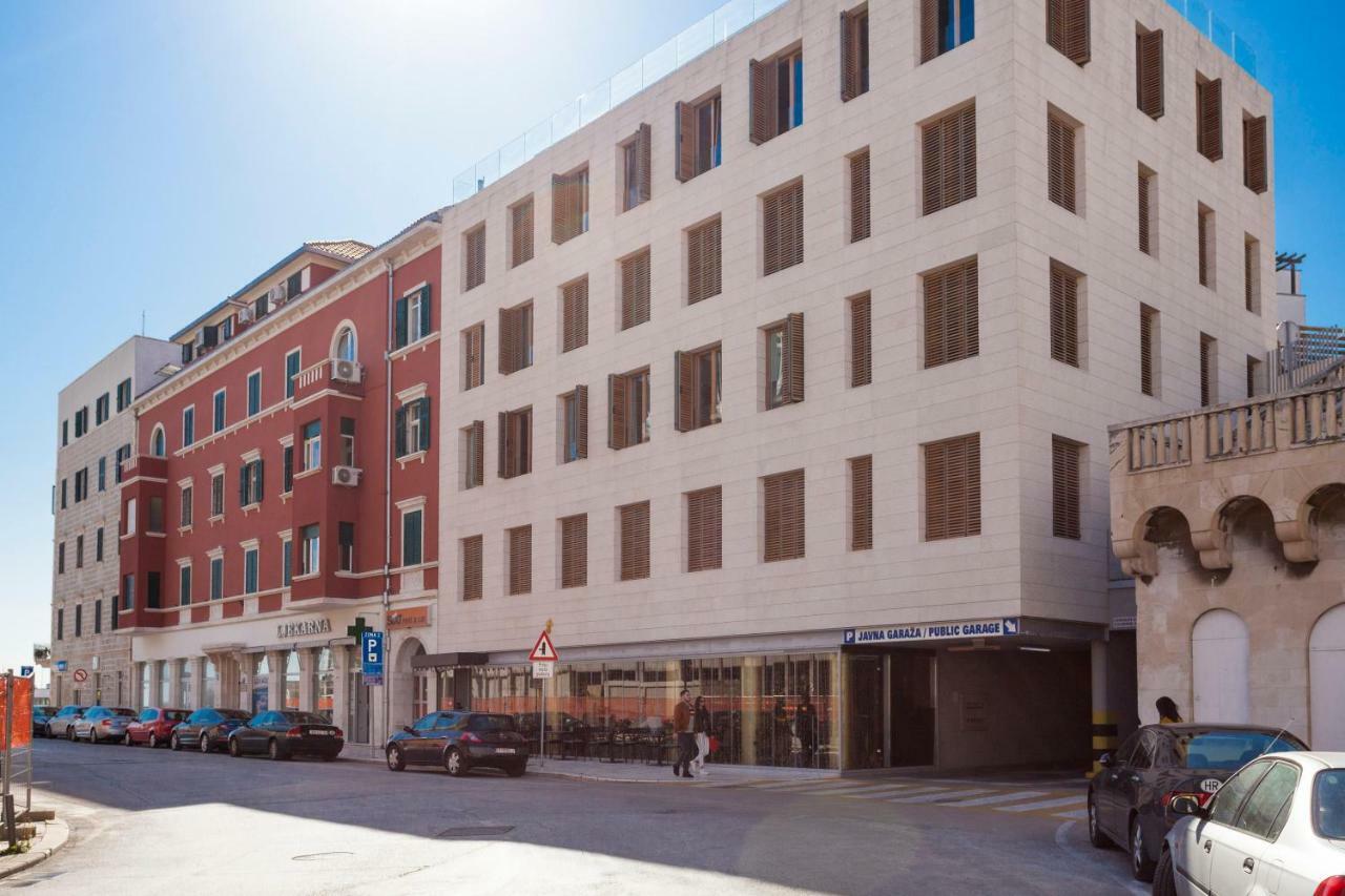 New Luxury Apartment Nives On Seaside Split Exterior photo